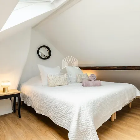 Domaine De Syrka A Deauville Saint-Étienne-la-Thillaye